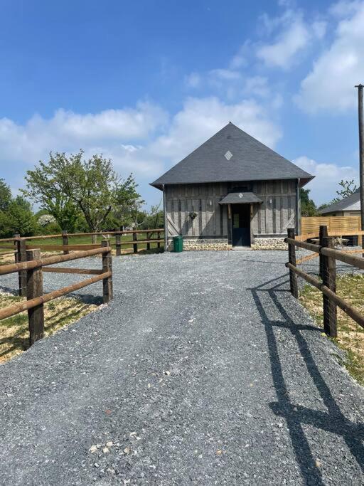 Maison A La Campagne A 10 Minutes D'honfleur Holiday home Beuzeville